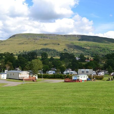 Campsie Glen Holiday Park Fintry Экстерьер фото